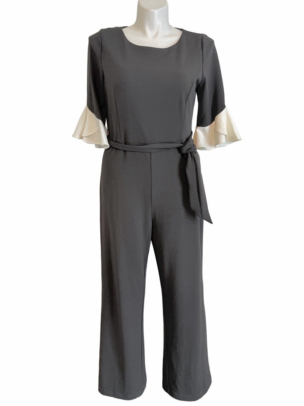DKNY jumpsuit large Size 14 black white contrast flared cuff 3/4 sleeves